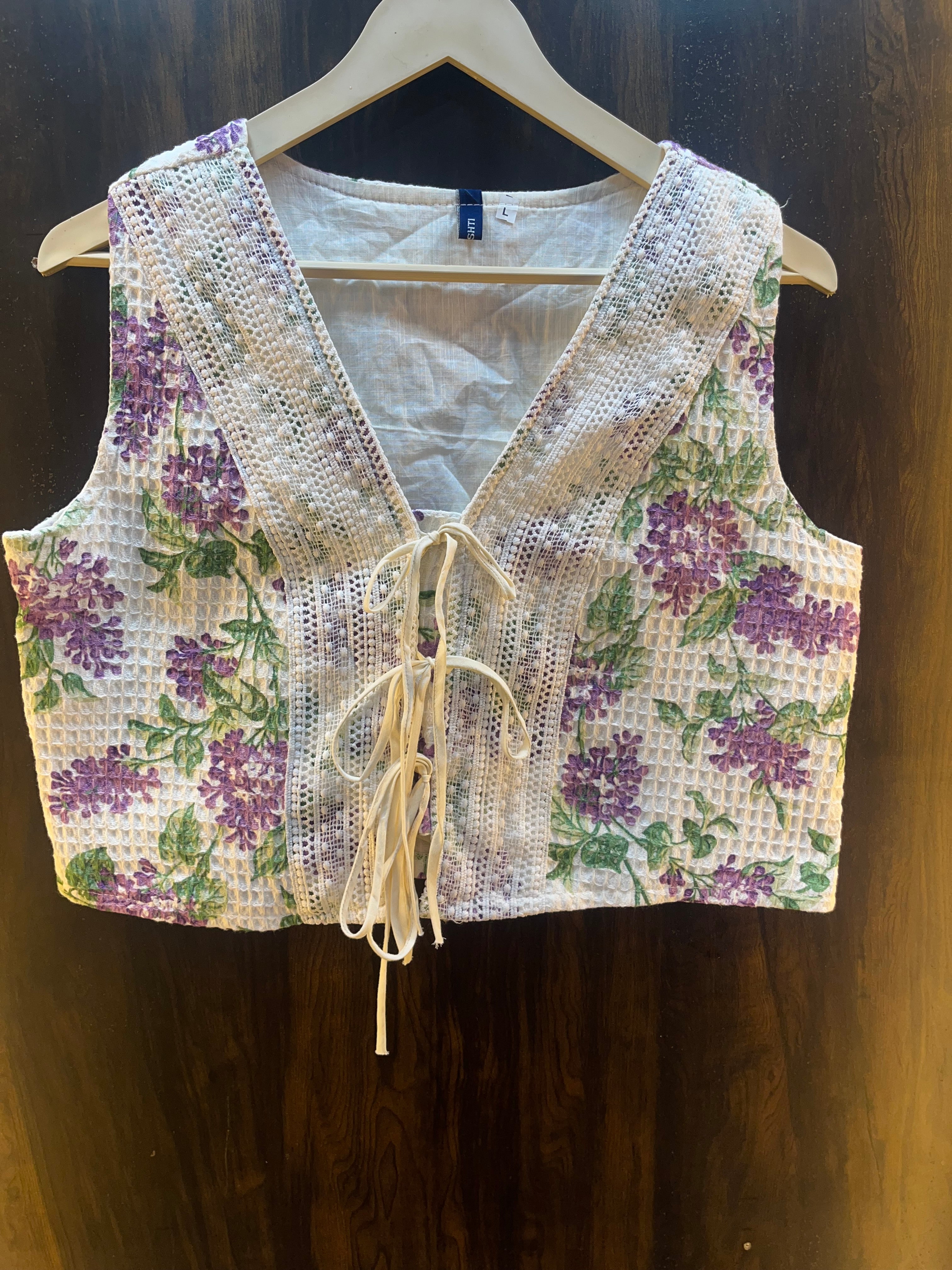 White Floral Lace-Up Crop Top