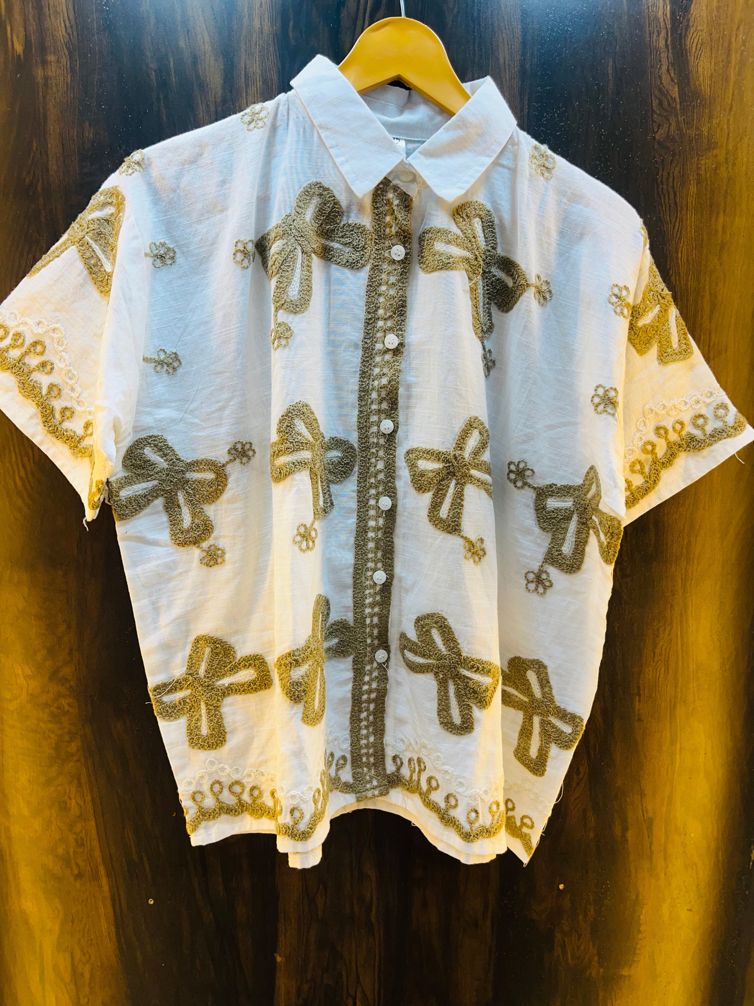 Bow Embroidered Shirt